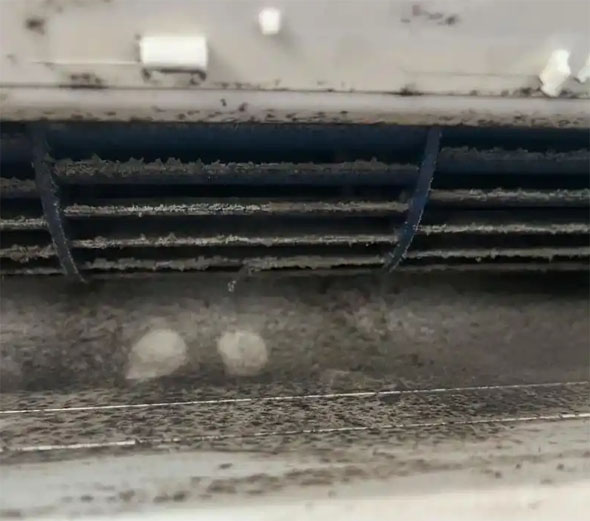 建昌空调吹的风有股烧焦味是怎么回事